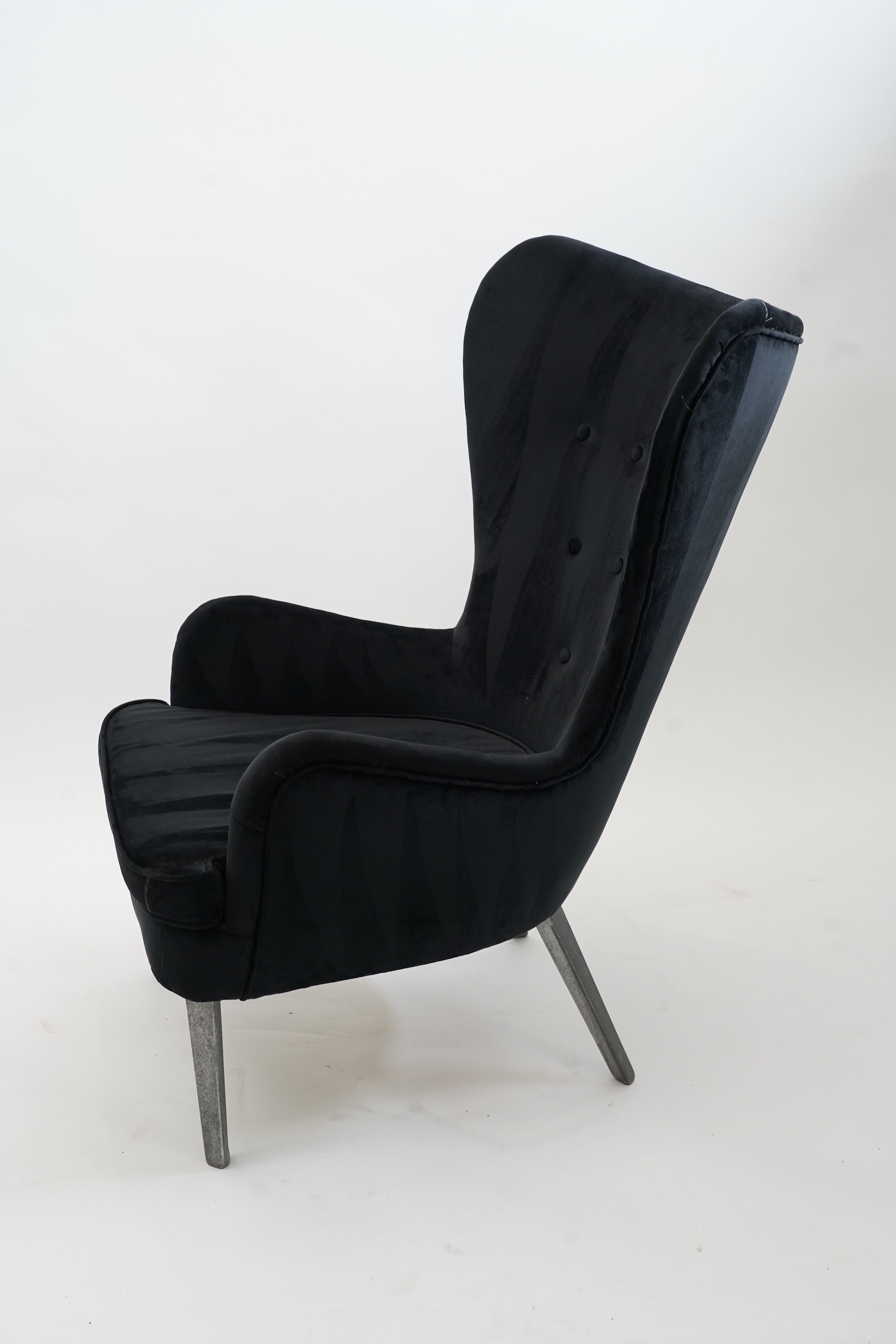 Ernest Race (1913-1964) for Race Furniture: A 'DA1' armchair